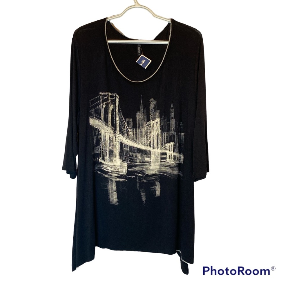 NWT Edista Lightweight Long Sleeve Top
